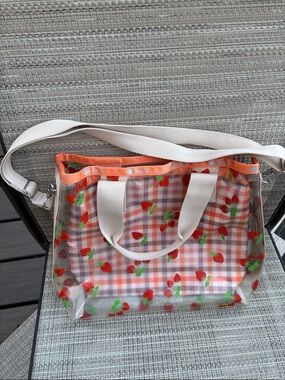 Lesportsac Ladies Clear Strawberry Pink Gingham Lining Tote Cross Body Bag-RARE!